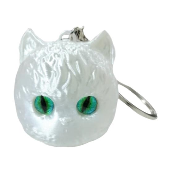 Playful Cat Bag Decoration 3D Printed Head Keychain, Cute Kawaii Kitten Charm with Pearlescent Finish & Bright Green Eyes, Lightweight Animal Pendant