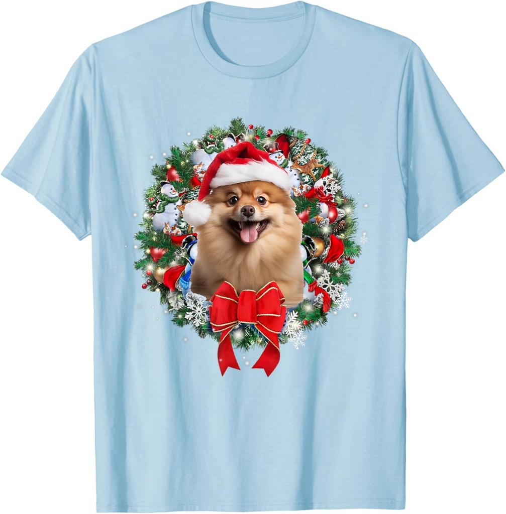 Pomeranian Christmas Wreath Graphic Tee Cute Dog Lover Casual Short Sleeve T-Shirt