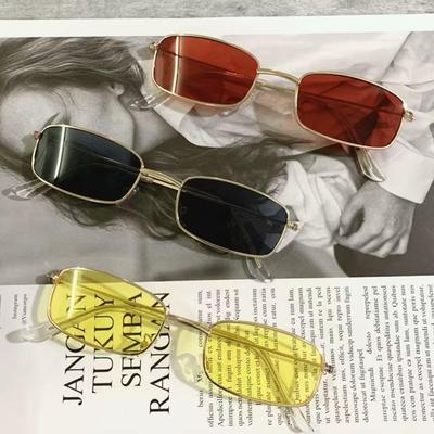 Korean Style Metal Square Frame Sunglasses - Trendy Retro Glasses for Men & Women