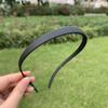1Pc matte U-shaped headband, no pressure and comfortable design, is a daily headgear accessory for face washing and makeup