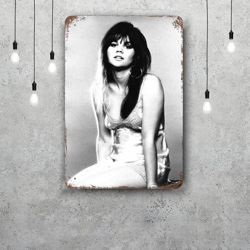 Linda Ronstadt Retro Vintage Tin Sign Poster Decorative Plaque Metal Plate Wall Decor