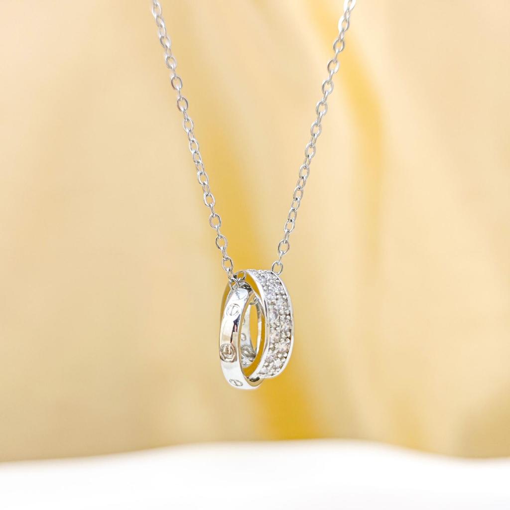 Luxury Zircon Double Ring Pendant Necklace for Women - Versatile and Fashionable Clavicle Accessory