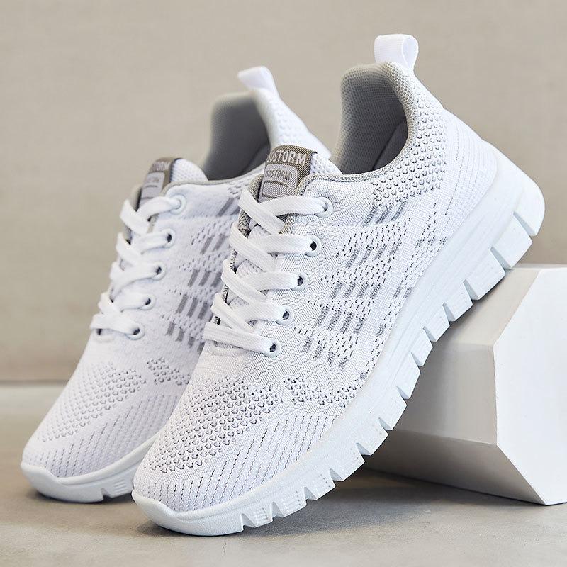Shoes women's new sports shoes flying woven lace-up women's shoes soft-soled breathable sports shoes women's lightweight and comfortable running shoes