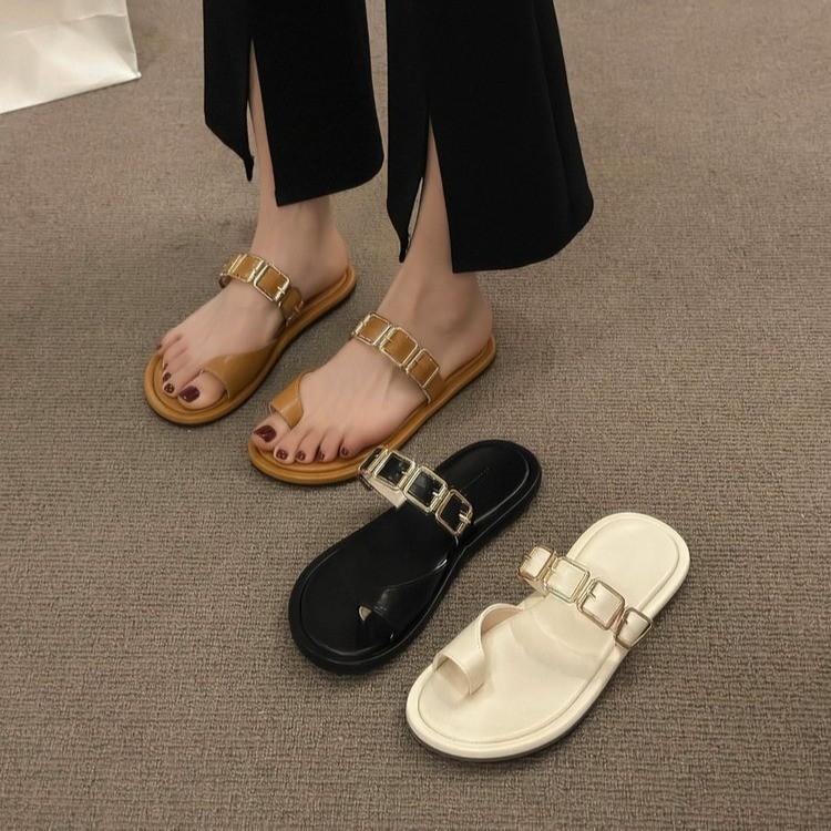 French haute couture one-word with sleeve toe flat bottom cool slippers outer wear women's 2025 summer new outer wear beach sandals