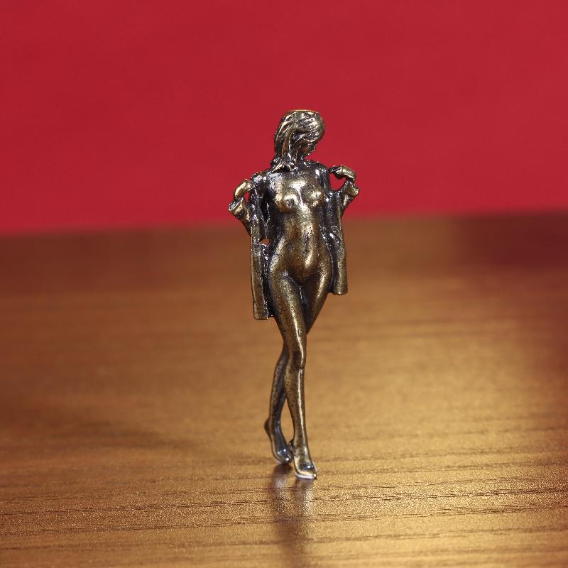 Retro Messing Schönheit Weibliche Puppe Figur Modell Sexy Schönheit Statue Kreatives Handwerk Schreibtischornament Büro Heimdekoration Geschenk