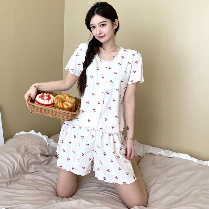 Korean Style Summer 2024 Women's Pajama Set: Short-Sleeve Top & Shorts for Sweet, Versatile Wear