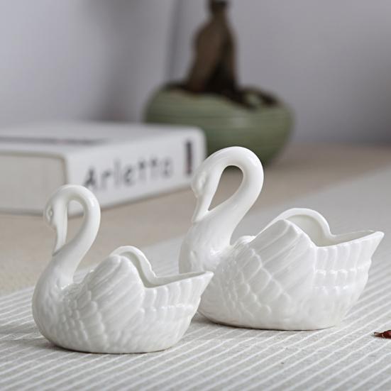 Ceramic Swan Ornament Multi-purpose Hydroponic Plants Succulents Pot Candle Holder Storage Box Desktop Swan Decoration