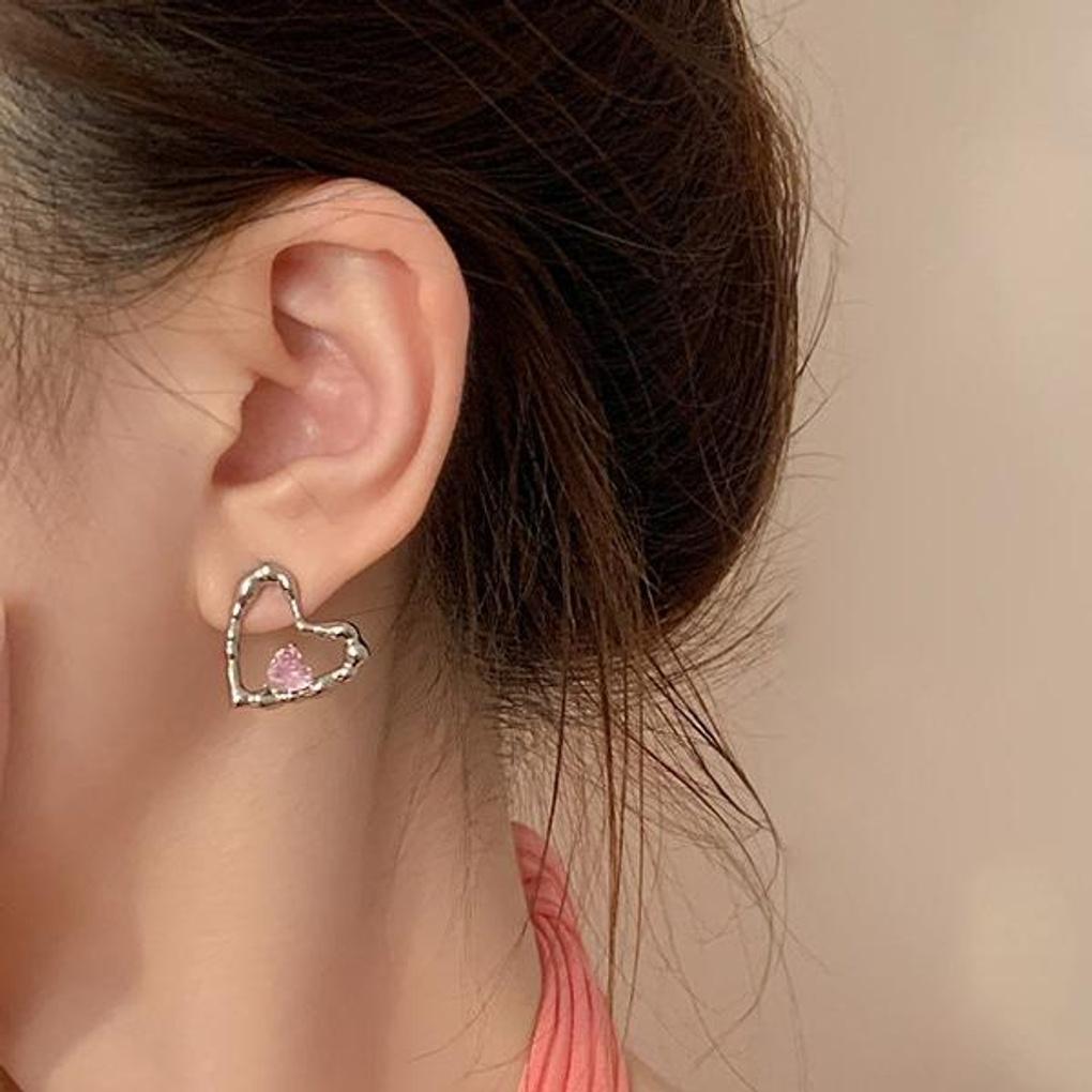 Women's Daily Sweet Heart Metal Earrings