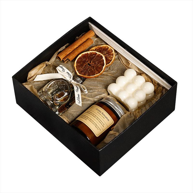 Aromatherapy Candle Gift Box Niche High-end Atmosphere Fragrance Set Indoor Long-lasting Souvenir Wedding Romantic Gift Box