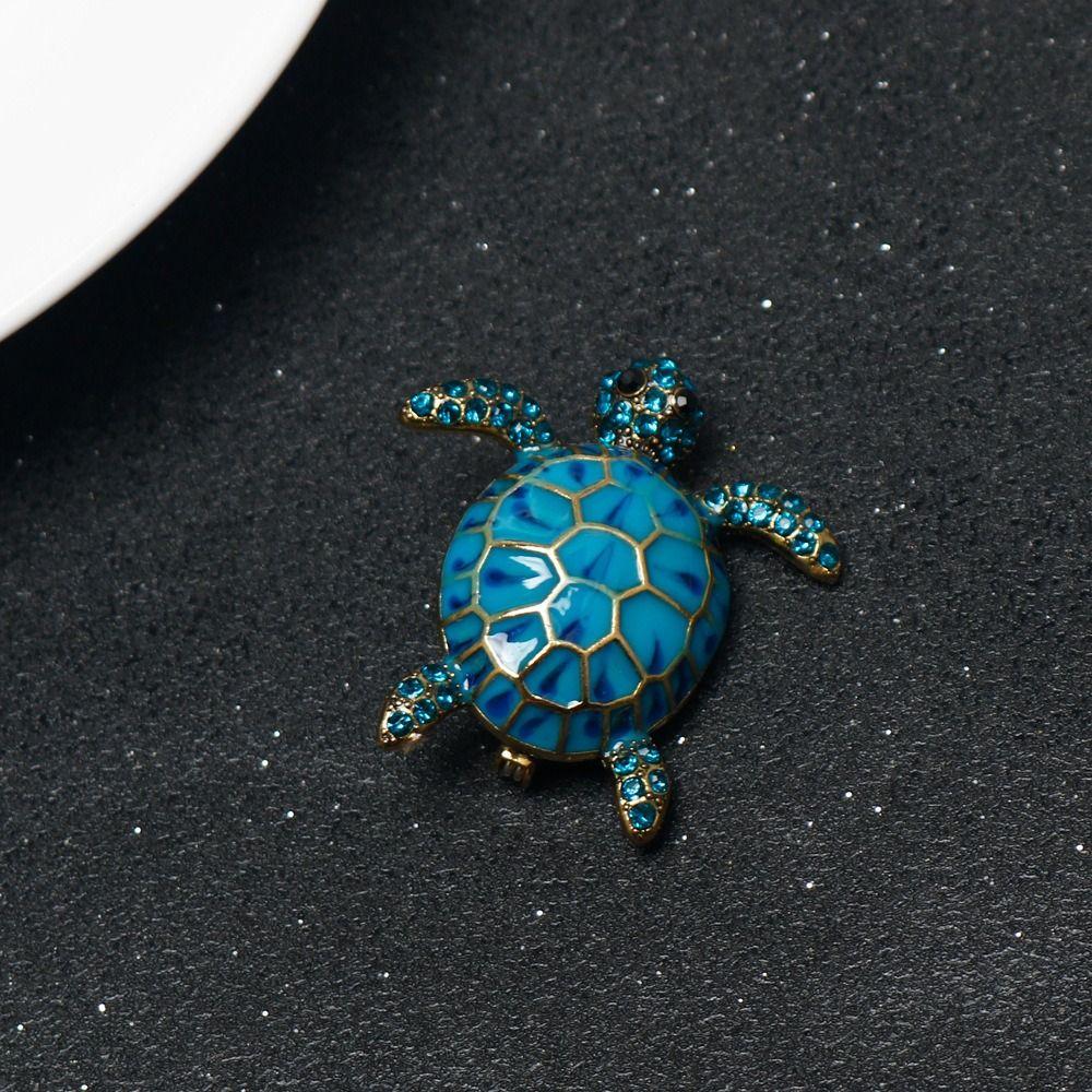 Classic Turtle Brooches Jewelry Tortoise Badge Accessories Animal Rhinestone Brooch  Dress