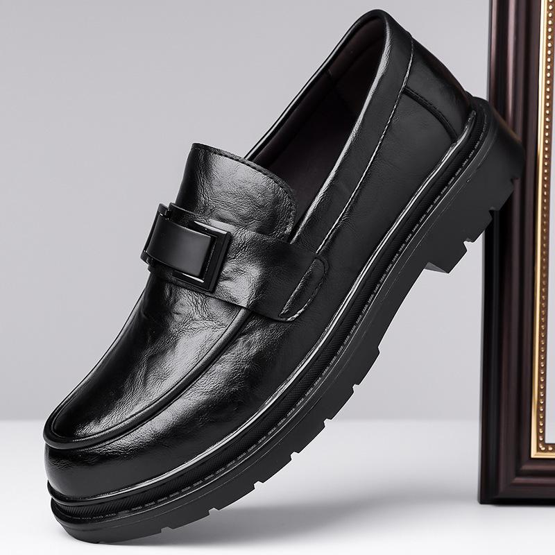 

Осенние популярные мужские кожаные туфли дышащие business casual на толстой подошве официальные мужские туфли удобный чехол для ноги офисные модные туфли 38 чёрный