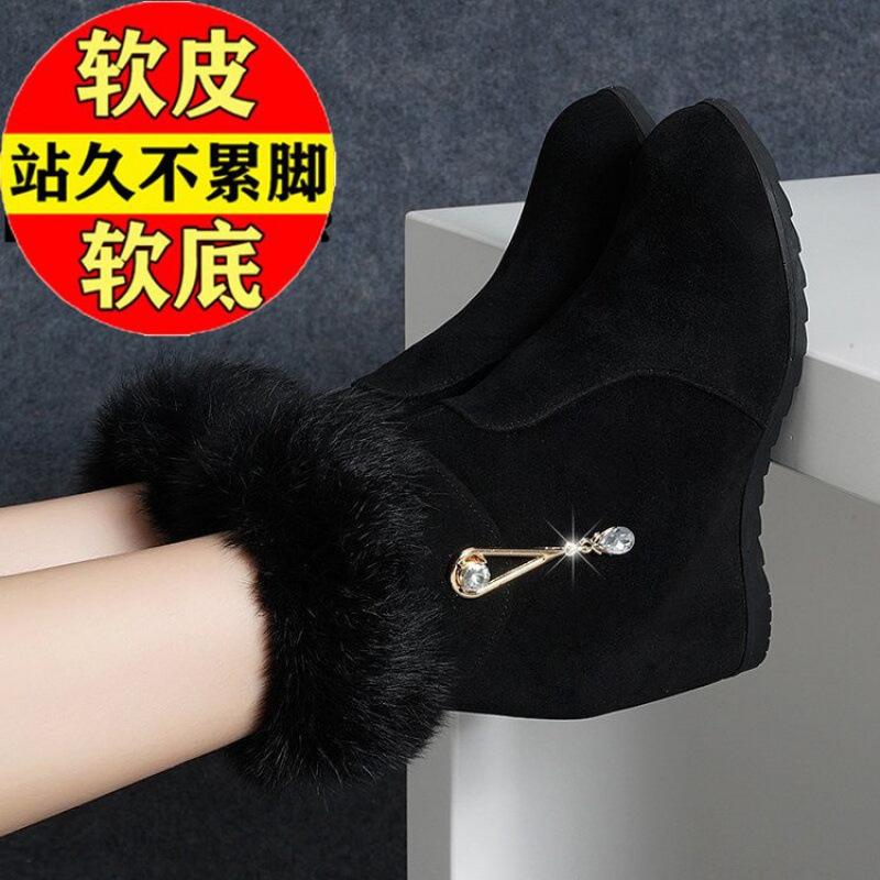 

Rabbit fur snow boots women s 2025 autumn and winter new inner height increase women s boots piled and thickened rabbit fur short boots versatile to 40 чёрный