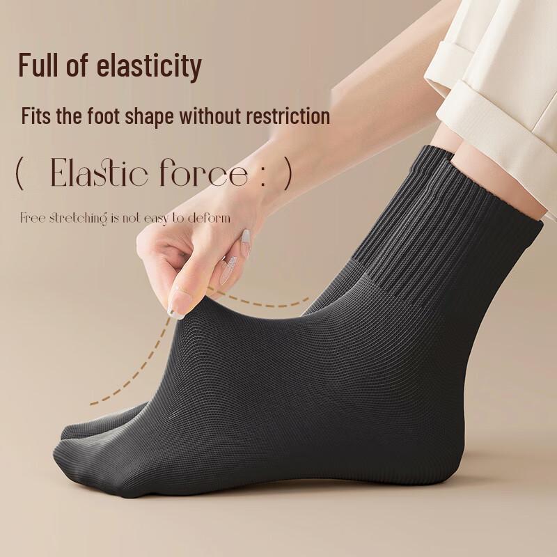Unisex Disposable Mid-Calf Travel Socks