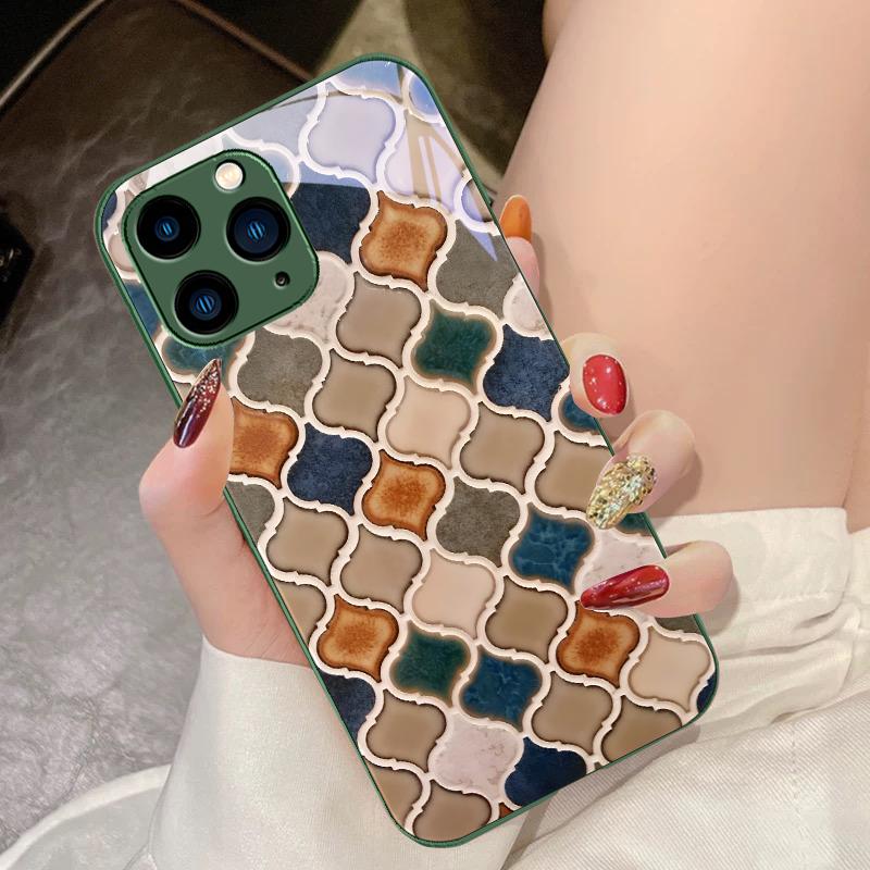 Vintage Totem Color Purple For IPhone 16 Pro Max 15 Pro 14 13 12 Mini 11 XS Max XR 7 8 Plu SE 2022 Tempered Glass Phone Case