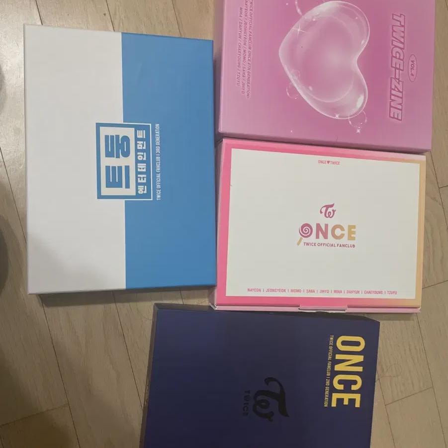 

Дважды Товары Единицы 1, 2, 3, 4 Комплект