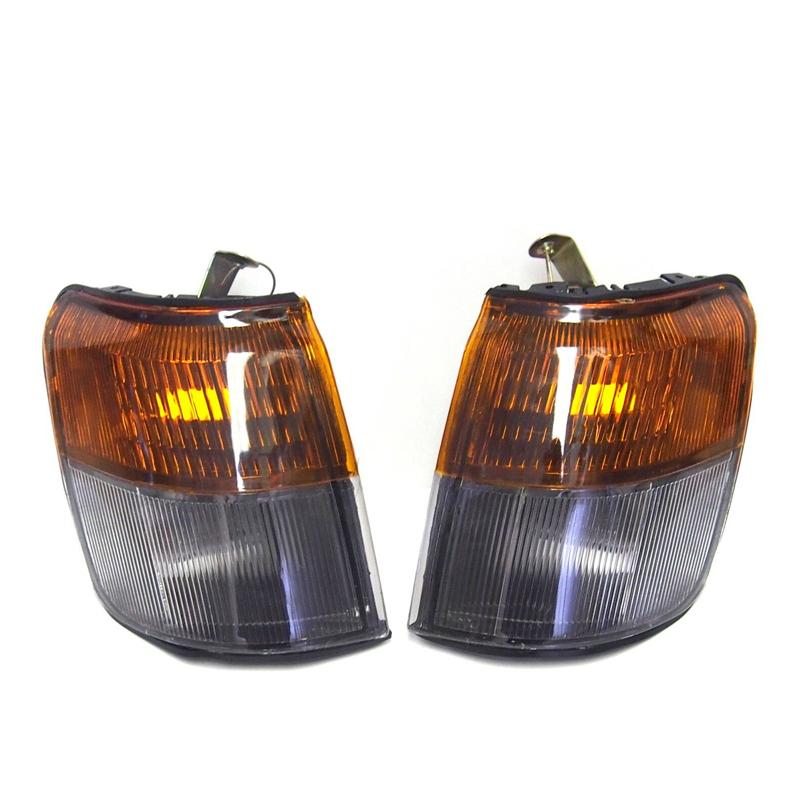 Corner Light For Mitsubishi Pajero Montero Shogun 1991-1996  Signal Lamp Light Turn Signal Lamp Indicator MR124957 MR124958