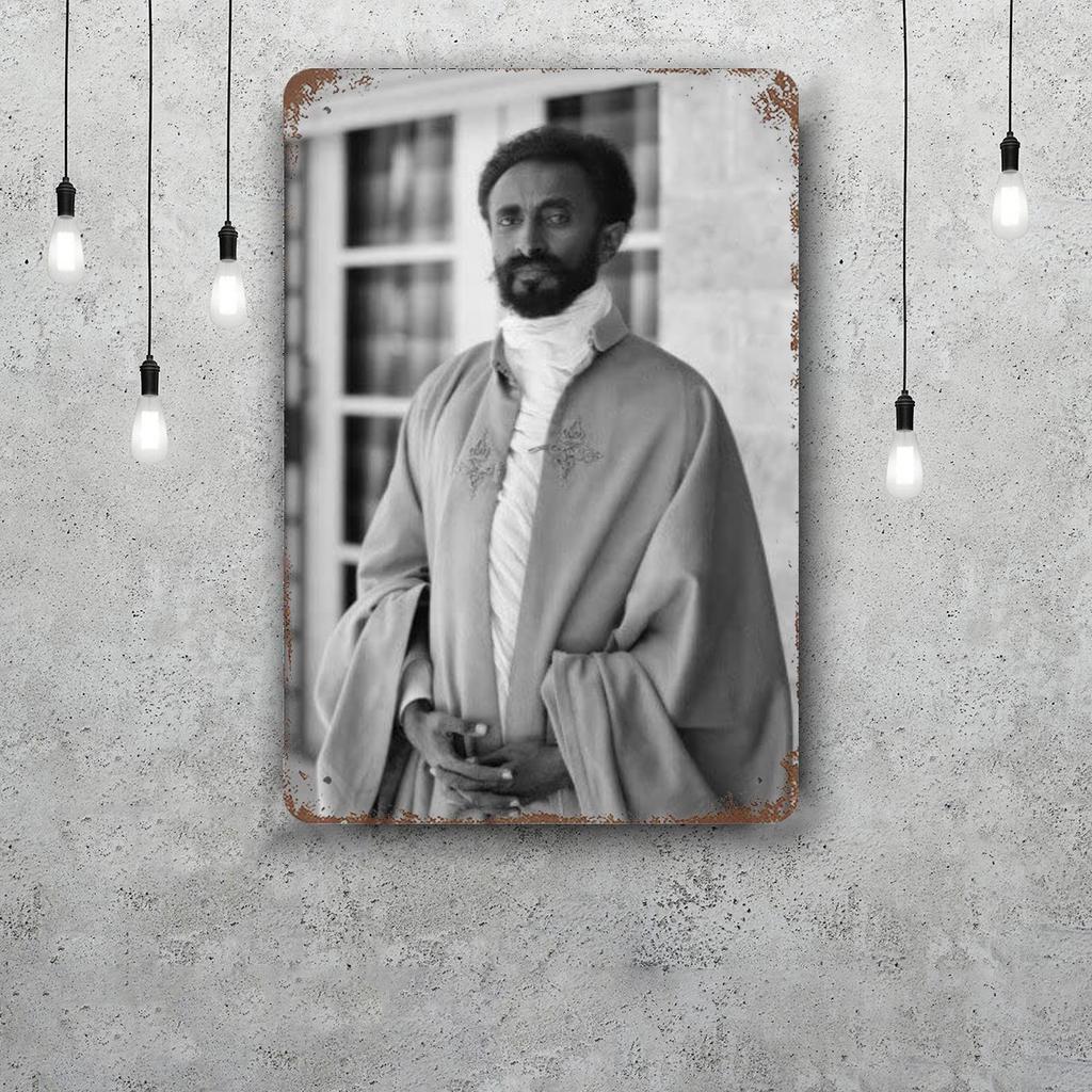 Haile Selassie Classic Poster Rusty Metal Plaque Retro Decorative Plate Bar Man Cave Garage Club Metal Sign Wall Decoration