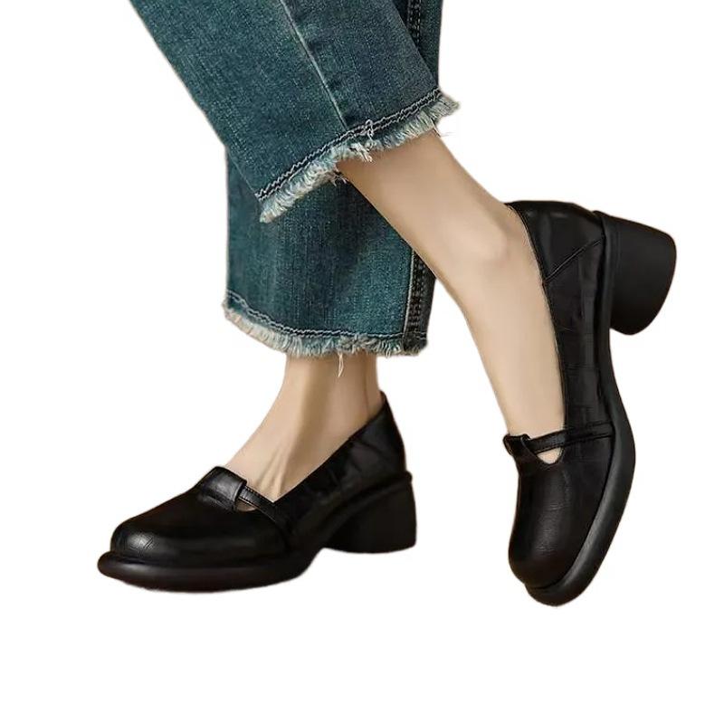 2025 New Commuter Women's Shoes Round Head Shallow Mouth Retro Platform One-pedal Single Shoes French Mary Jane Small Leather Shoes