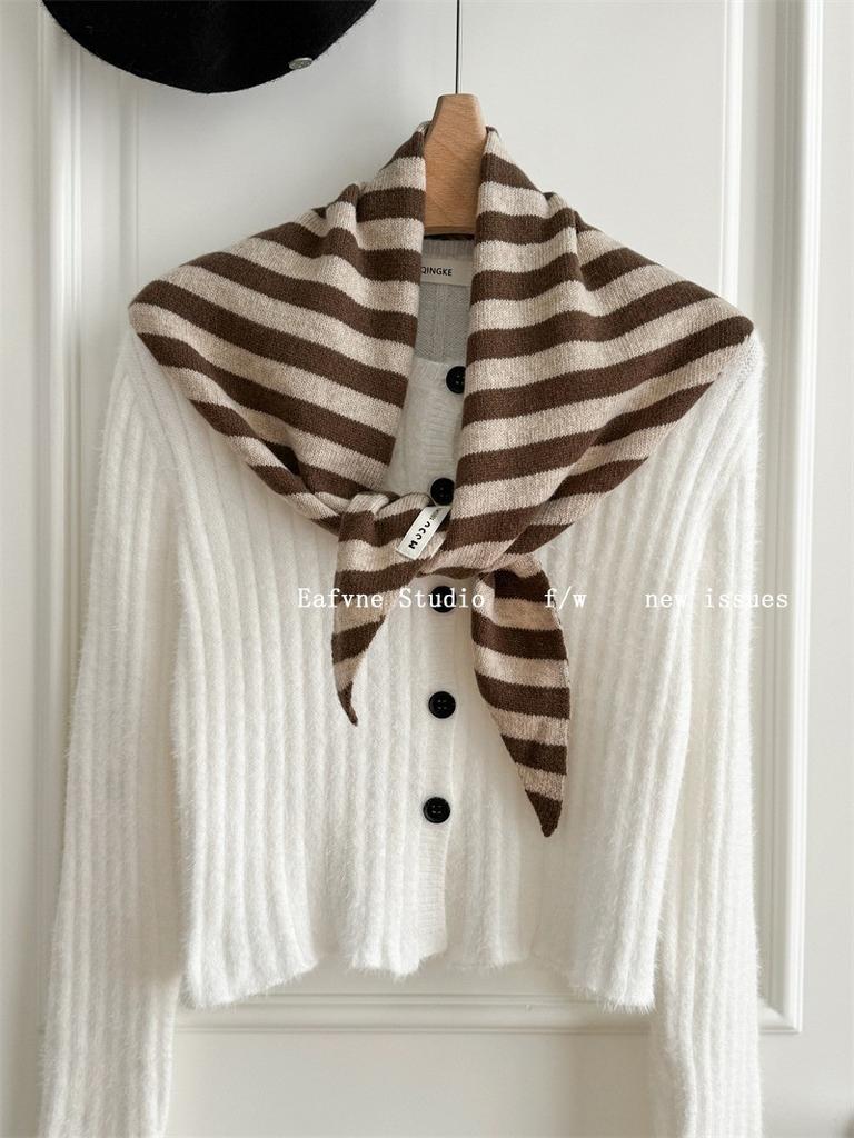 British Korean Triangle Scarf Niche Wool Triangular  Women Head Scarf  Warm French-girl Fashion Multi-functional  Knitted Scarf