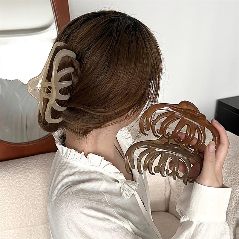 Sweet Simple Hair Claw For Women Girls Versatile Shark Clip Fashion Hair Accessories Vintage Temperament Hair Claw Gifts