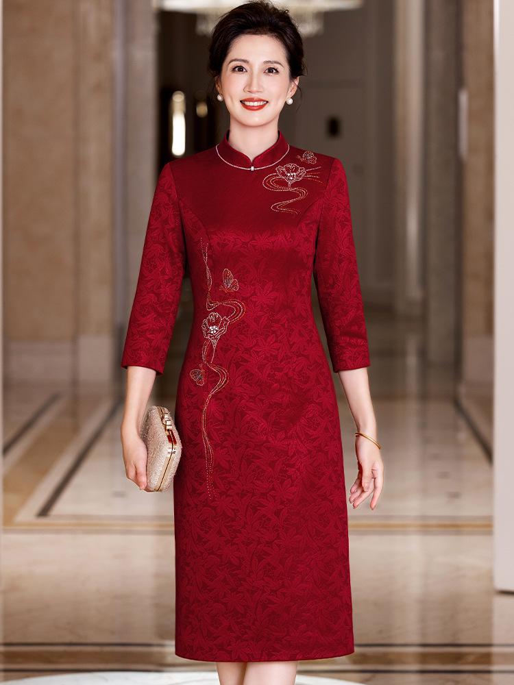 Autumn 2025 Mother's Day Cheongsam: Elegant Dress for Wedding, Banquet, or Formal Events