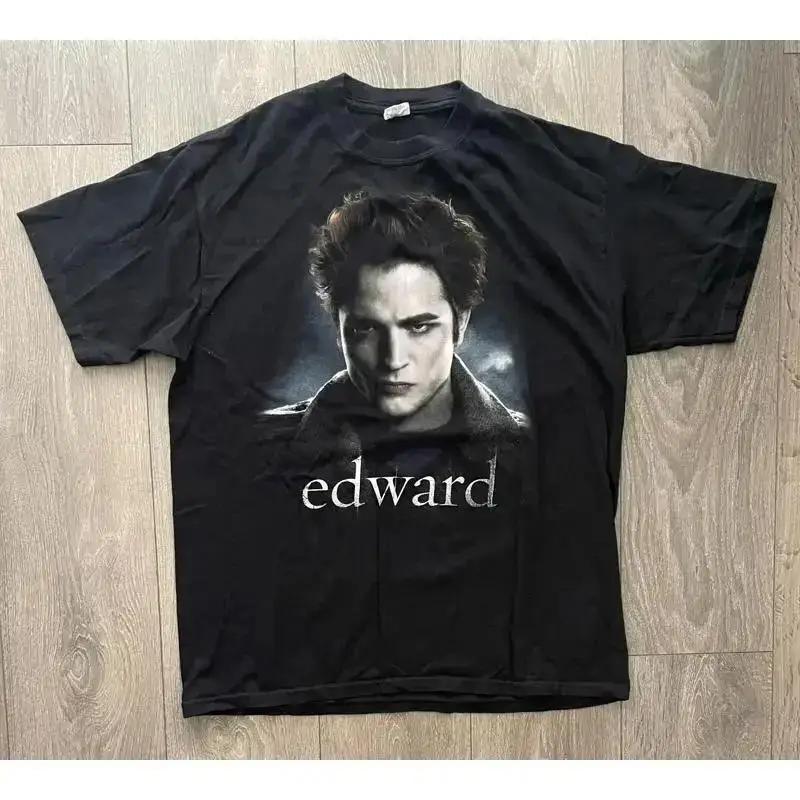 The Twilight Saga New Moon Movie Promo Edward Cullen Unisexs TShirt Size L