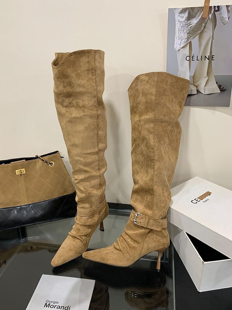 New pleated thin high-heeled piled boots, European and American boots, belt buckle but knee square head high boots