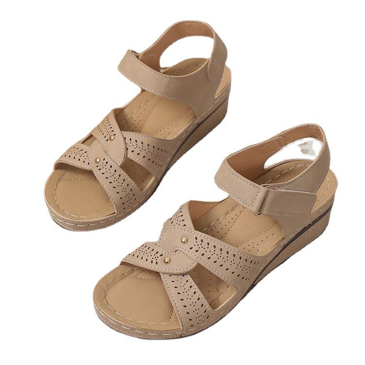 Summer New Women's Sandals Lightweight and Comfortable Beach Shoes