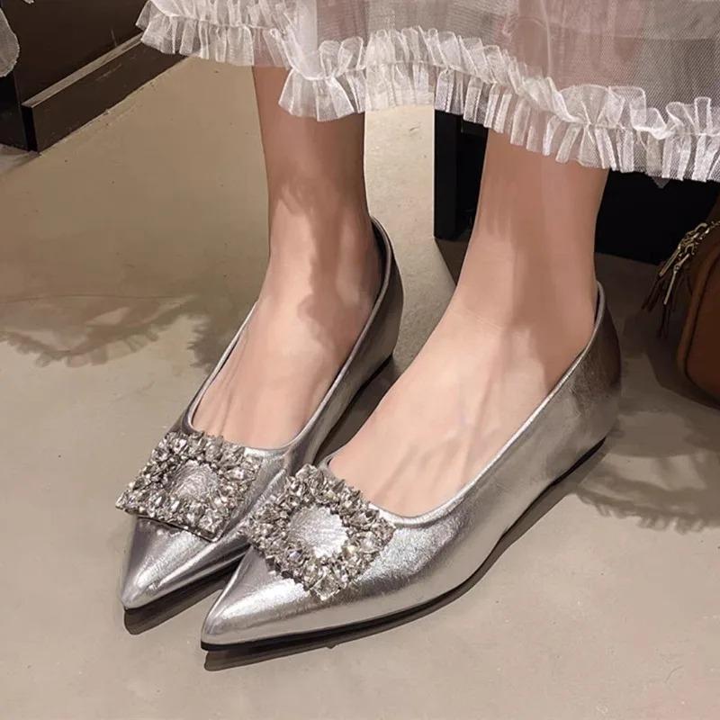 Crystal Women Flats Pointed Toe Shoes Luxury Sexy Summer Sandals Designer 2025 New Loafers Dress Party Zapatos Mujer
