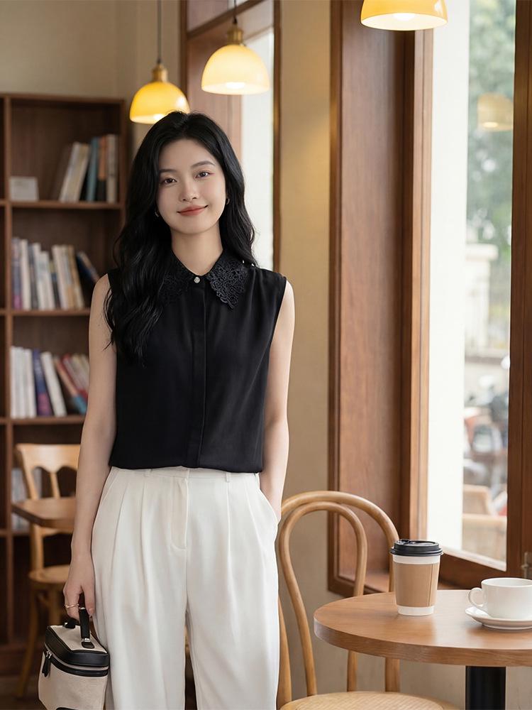 2026 Spring/Summer Sleeveless Women s Hollow Knit Polo Collar Crochet Vest XXL