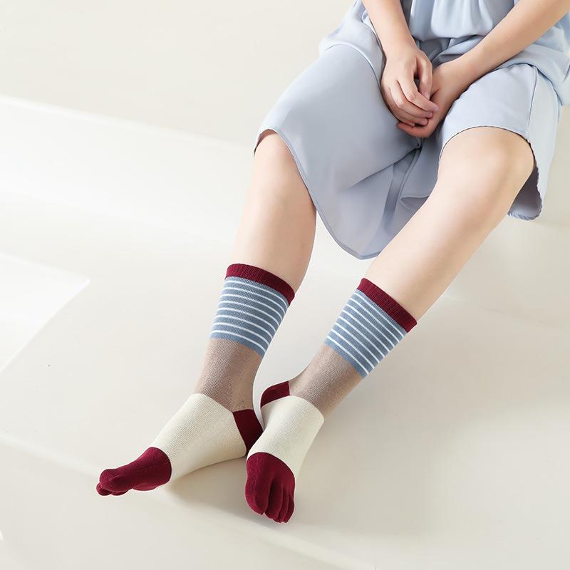 Womens Toe Socks Charming Striped Cotton Toe Socks Girls Athletic Running Toe Socks