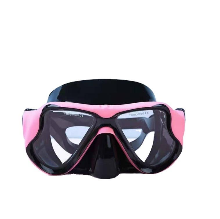 

Новая маска для снорклинга для взрослых 1900 с линзой из закаленного стекла может быть оснащена линзами для коррекции близорукости. One Size