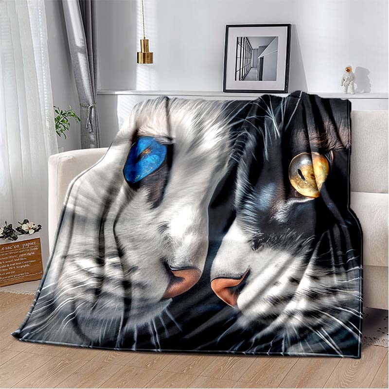 Anime Cartoon Cute Cat Printed Blanket Flannel Sofa Bed Cover Warm Office Travel Oversized Exquisite Bedding Gift Soft Blanket