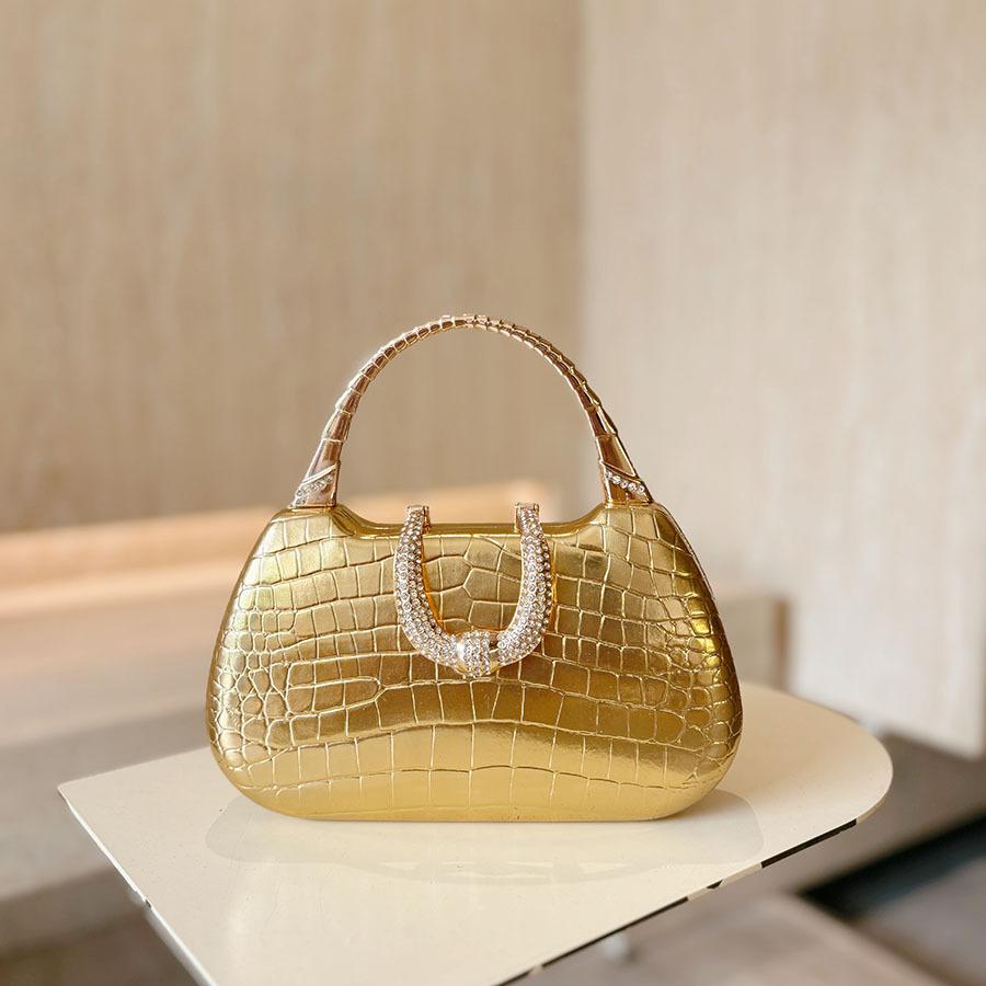 

Light luxury metal crocodile pattern dinner bag shiny full diamond handle high-end light luxury design portable messenger bag золотой