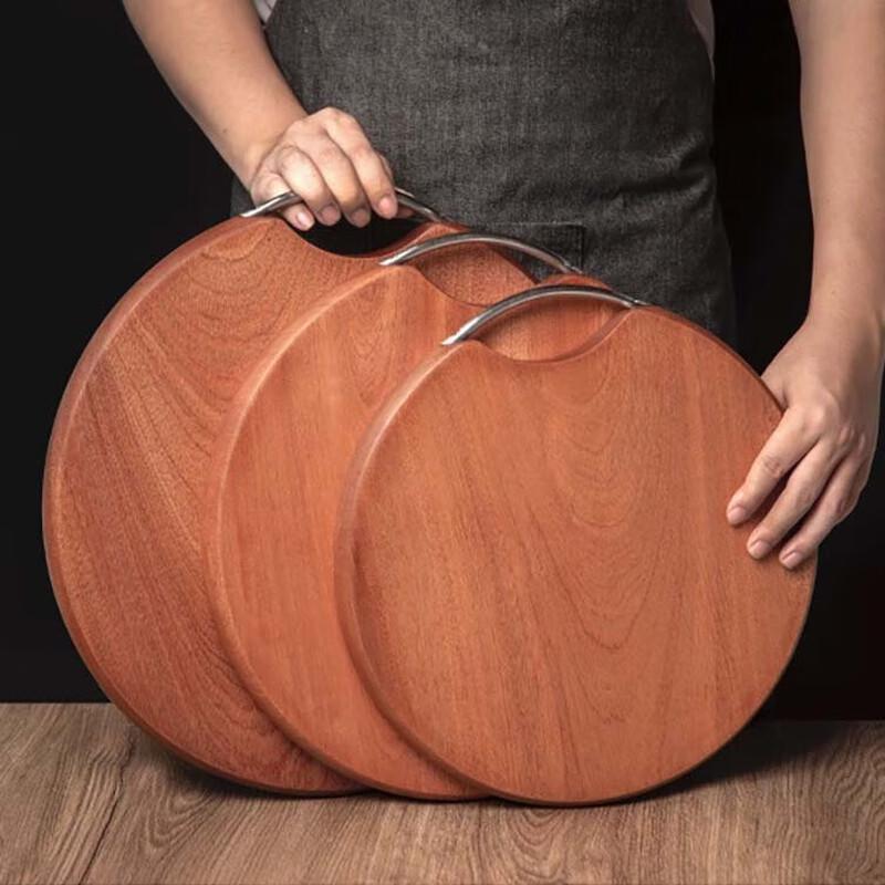 Xing Chang Wang Round Ebony Wood Cutting Board