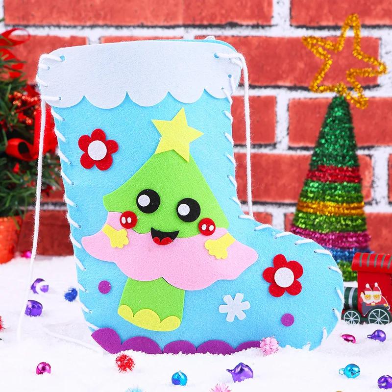 Children DIY Christmas Material Bag Playthings Kindergarten Creative Educational Handmade Cartoon Xmas Sock Cap Craft Kit Plaything for Kids