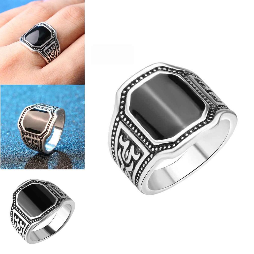 Elegant Fashion Jewelry Ring With Round Black Rhinestone And Curved Engraving For Men