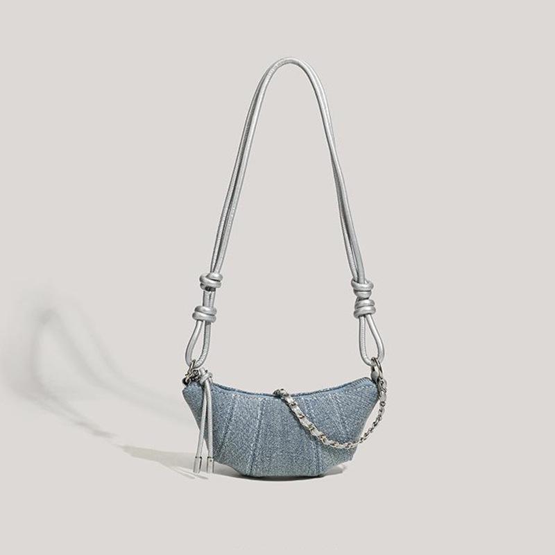 

Niche Design 2025 Crescent Chain Denim Shoulder Bag джинсовий синього кольору