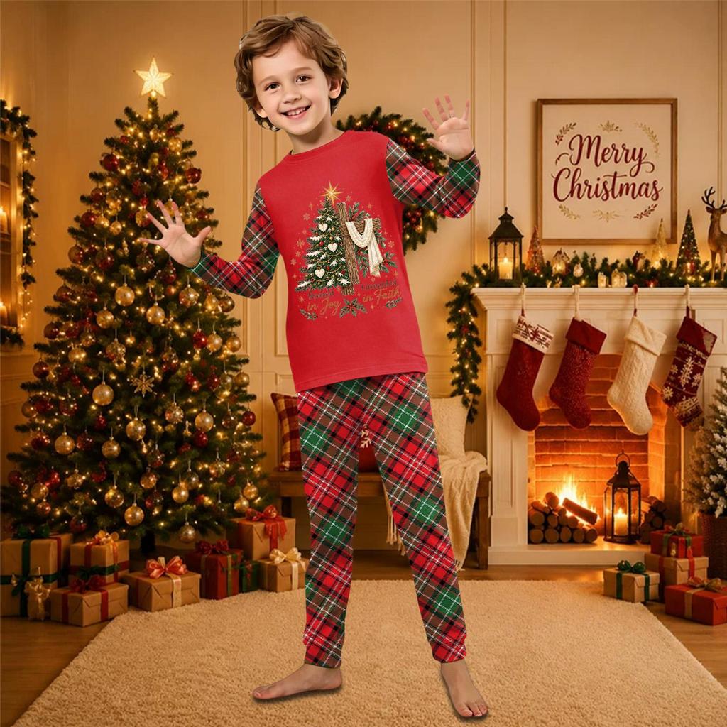 Christmas-print long-sleeve and long-pant matching family loungewear set