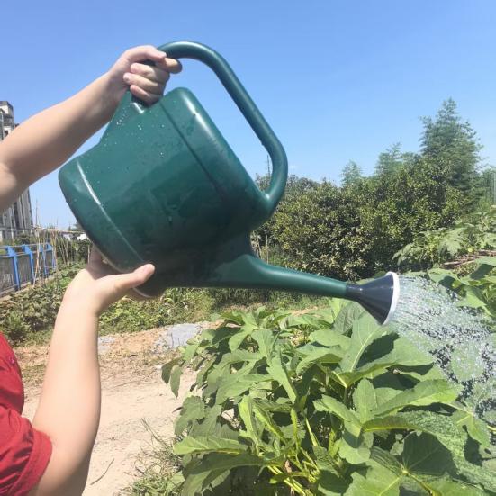 Long Spout Watering Can Sprinkler Head Watering Can Plastic Watering Pot with Handle for Home Indoor Outdoor Gardening