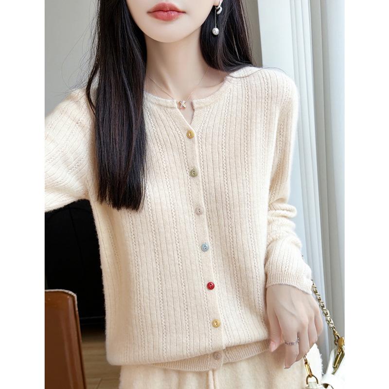 Women's Slim Fit Ribbed 100% Wool Knitted Cardigan – Round Neck, Long Sleeve, Flattering Autumn/Winter Sweater