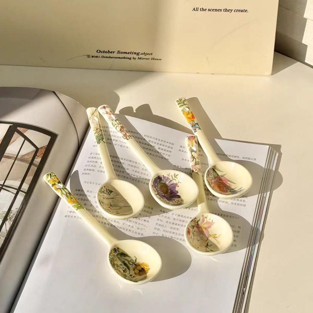 High-value long-handled ceramic spoon, household soup spoon, cute high-value coarse pottery spoon ins wind
