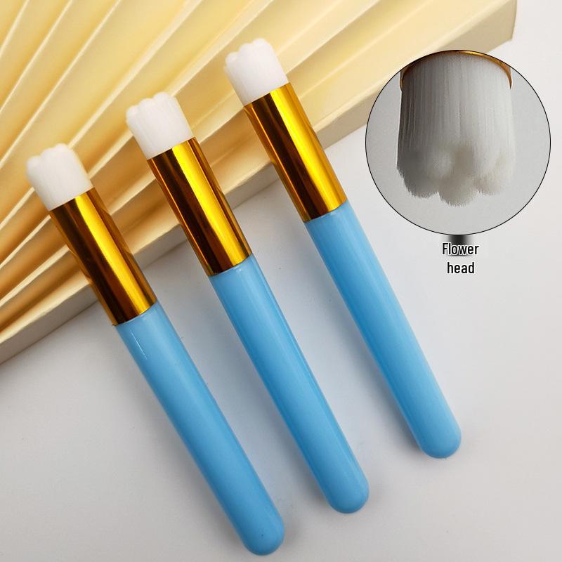 Angled Nose Shadow & Eyelash Cleaning Brush - Blackhead Remover, Makeup & Beauty Tool