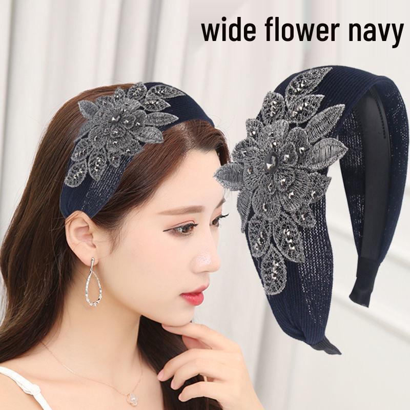 Elegant Wide-Brim Flower Headband – Breathable, Non-Slip Hair Accessory for Women