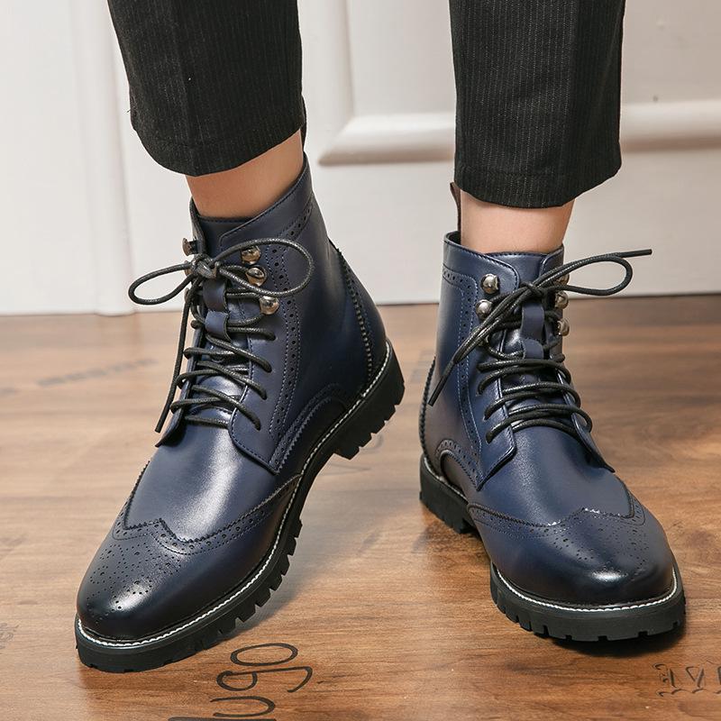 Men's High-Top Lace-Up Leather Boots, Trendy Burnished Style, Large Sizes for Autumn/Winter Outdoor Fashion