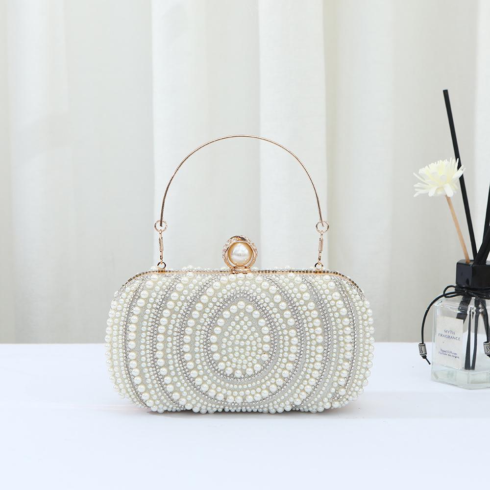 Women's Pearl Clutch: Sweet Ladylike Handbag with Teardrop Pearl Chain for Parties and Evenings