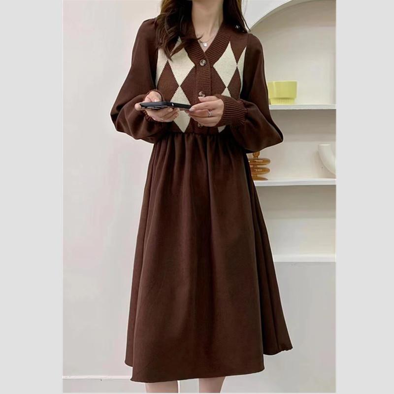 

Модное трикотажное платье с V-образным вырезом и длинными рукавами для женского осенне-зимнего сезона, новое платье с завышенной талией, стройнящее фигуру, длинное платье для женщин one size fits all