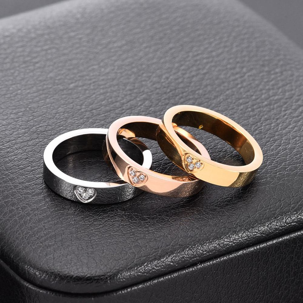 18K Gold Heart-shaped Women's Rings with Diamond Minimalist Dainty Love Symbol Stackable Bands for Engagement Wedding Jewelry