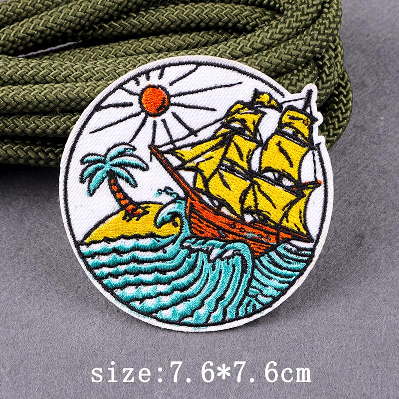 Heart Landscape Patch Iron On Patches For Clothing Wilderness Outdoor Embroidery Patches For Clothes Adventure Patch Stickers