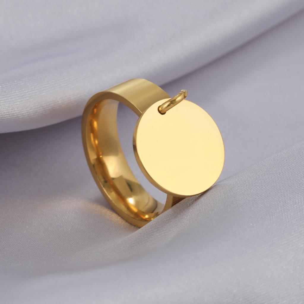 Dreamtimes Fashion Women's Ring Stainless Steel Round Heart Pendant Korean Couple Ring Jewelry Engagement Gift